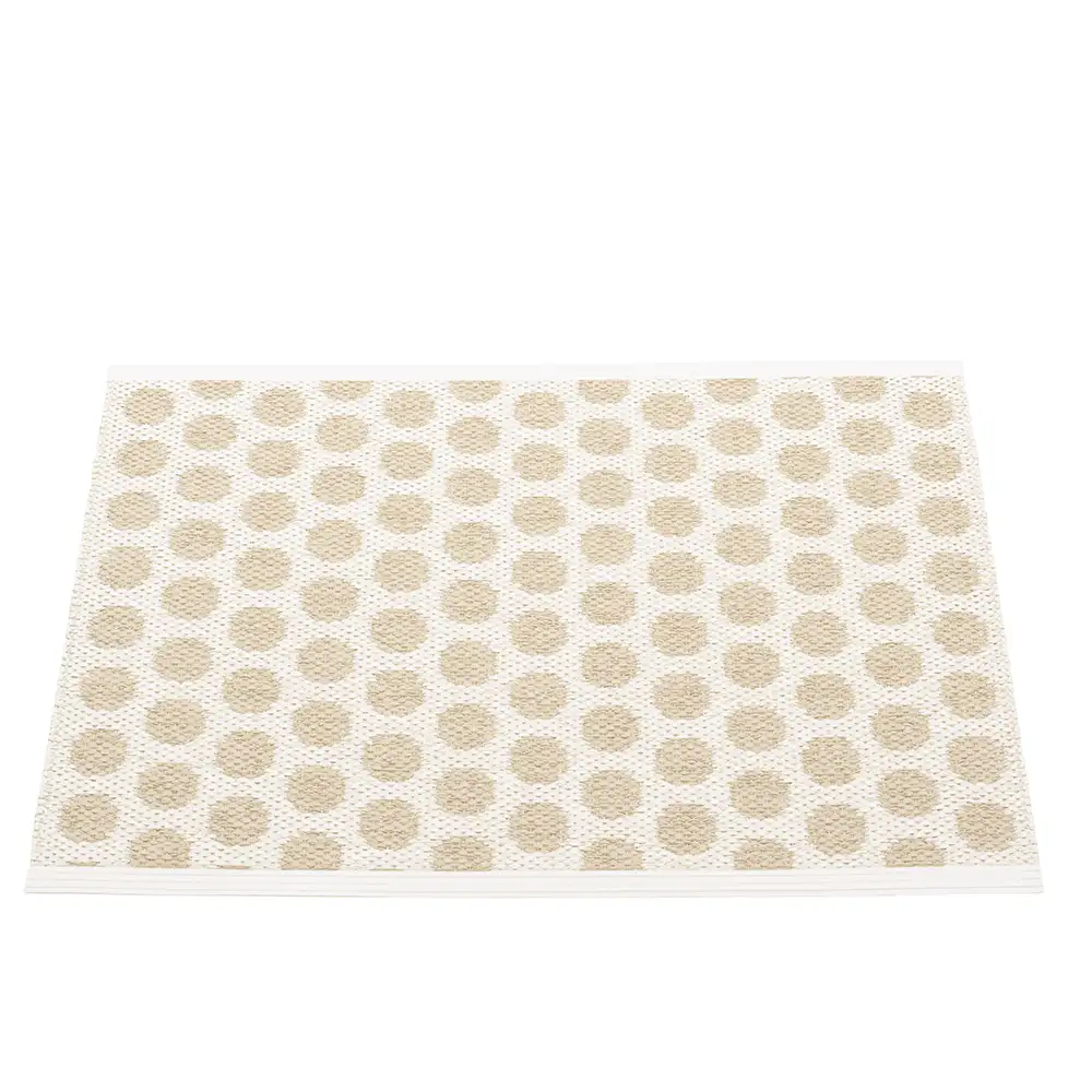 Noa matta 70x50 cm Beige/Vanilla – Pappelina – beige outdoor rugs